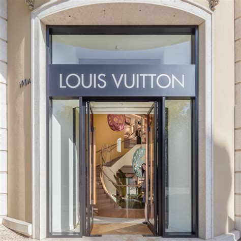 louis vuitton in portugal.